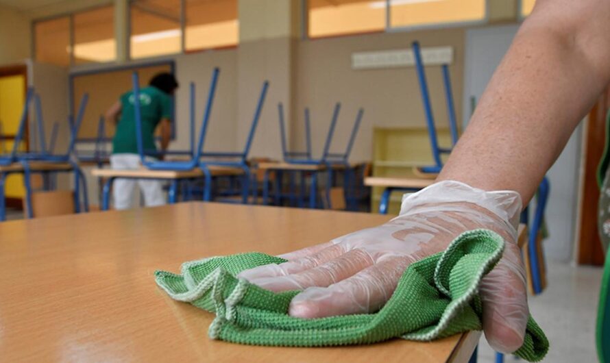 Limpieza en universidades: Preparándote para el Trabajo